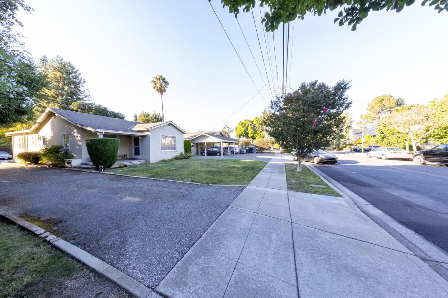Tyrella Mountainview, listing photograph 1
