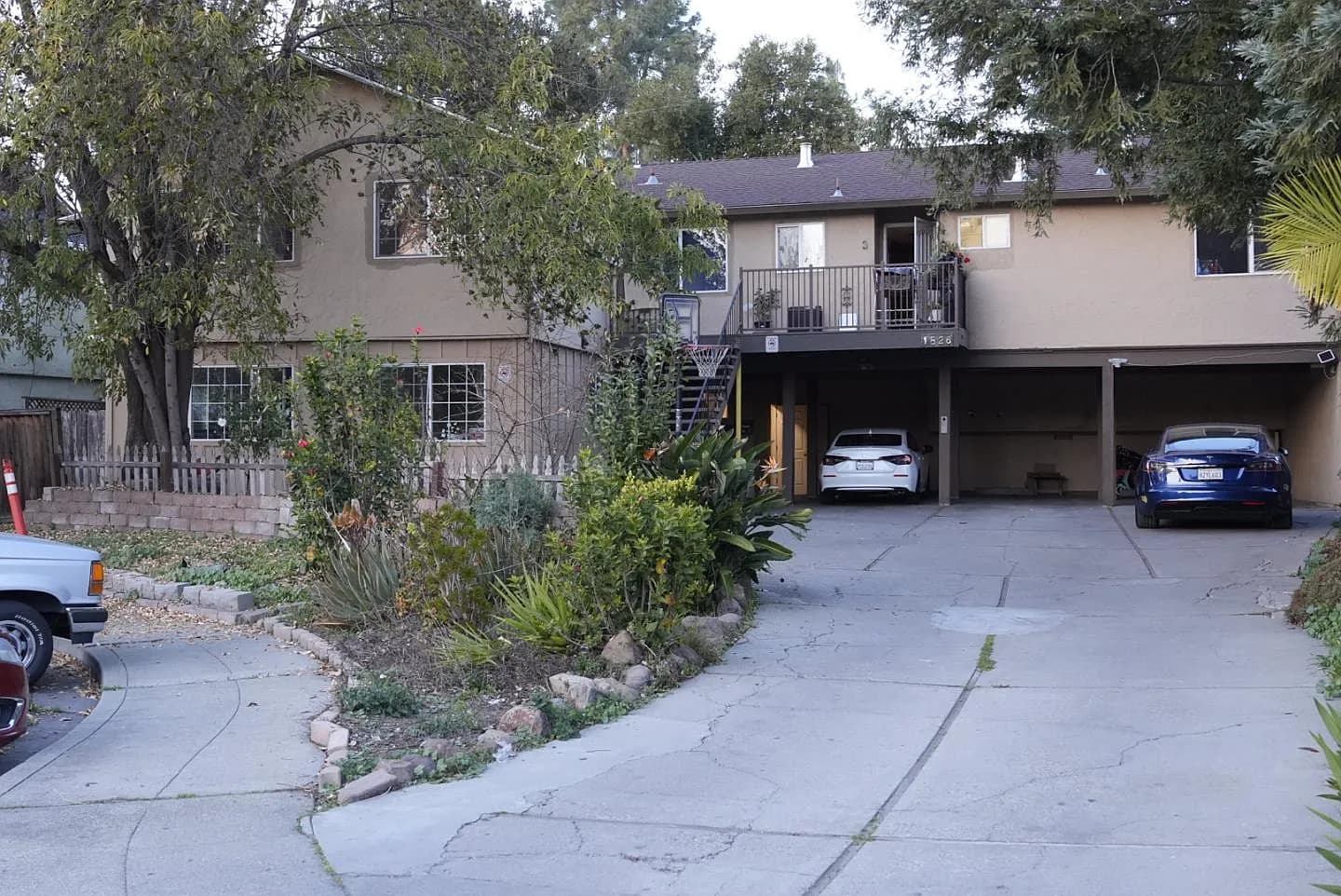 1826 Higdon Ave, listing photograph 1