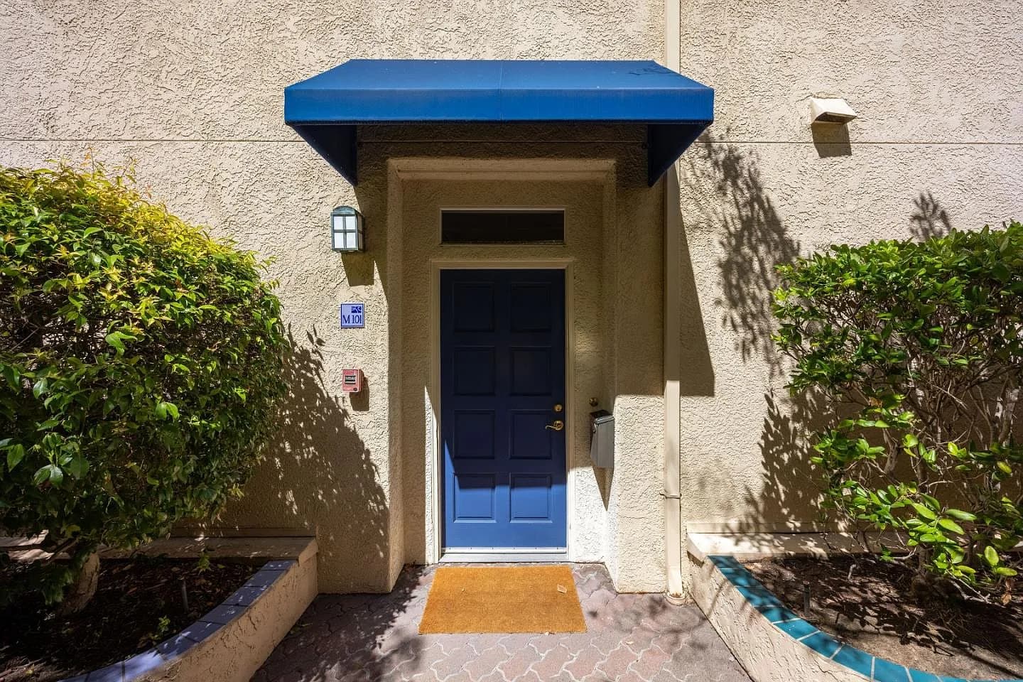 2559 Park Blvd APT M101, listing photograph 1
