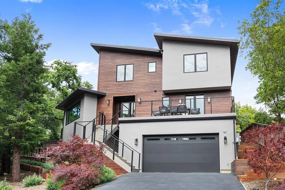141 Lake Rd, listing photograph 1