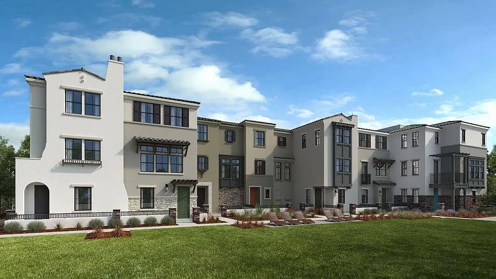 560 S Rengstorff Ave, listing photograph 1