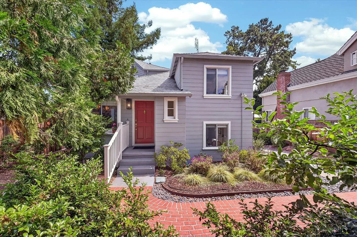 3723 Alameda De Las Pulgas, listing photograph 1