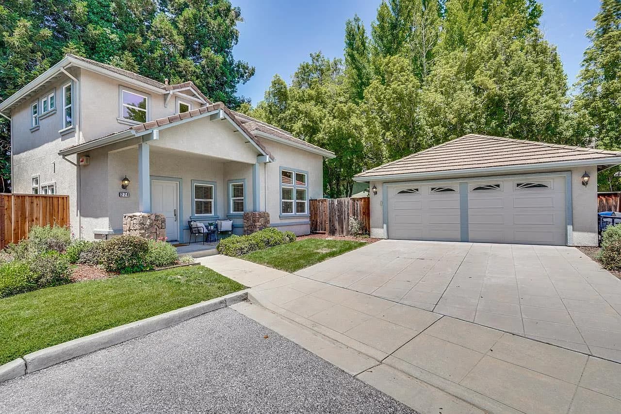 274 Skyview Ct, listing photograph 1