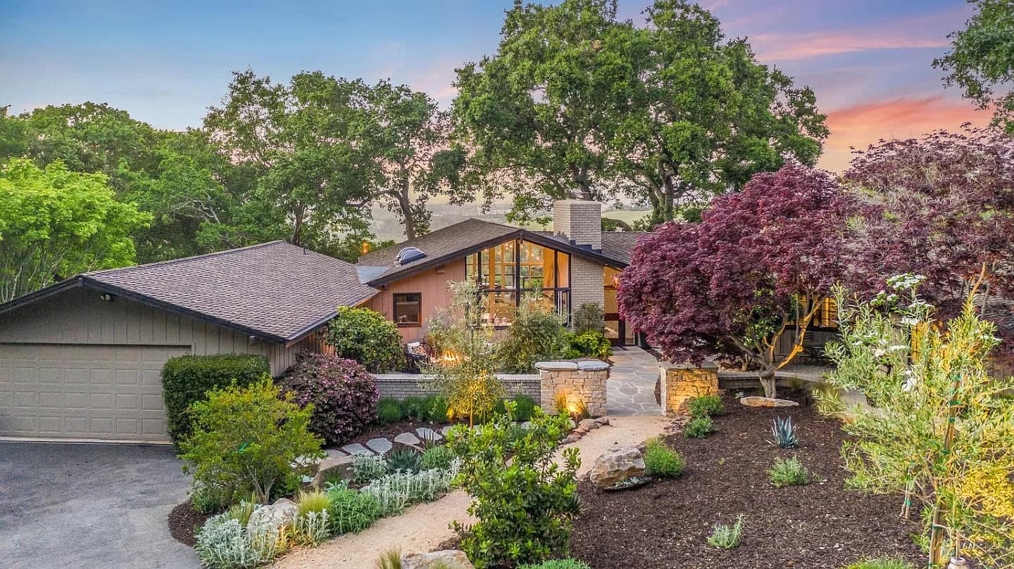 138 Bolivar Ln, listing photograph 1