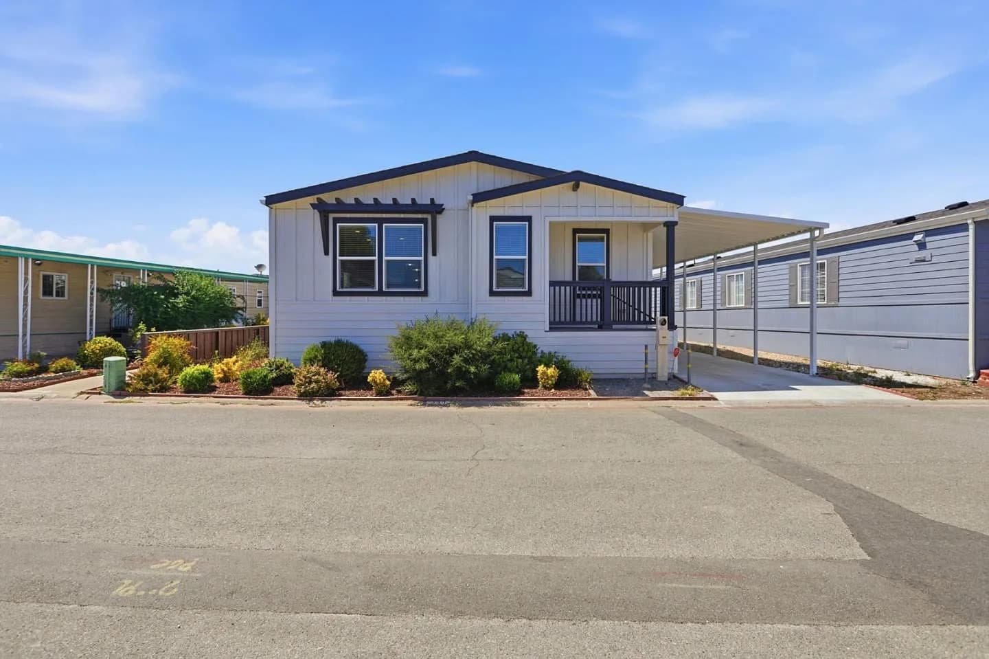 1220 Tasman Dr #399, listing photograph 1