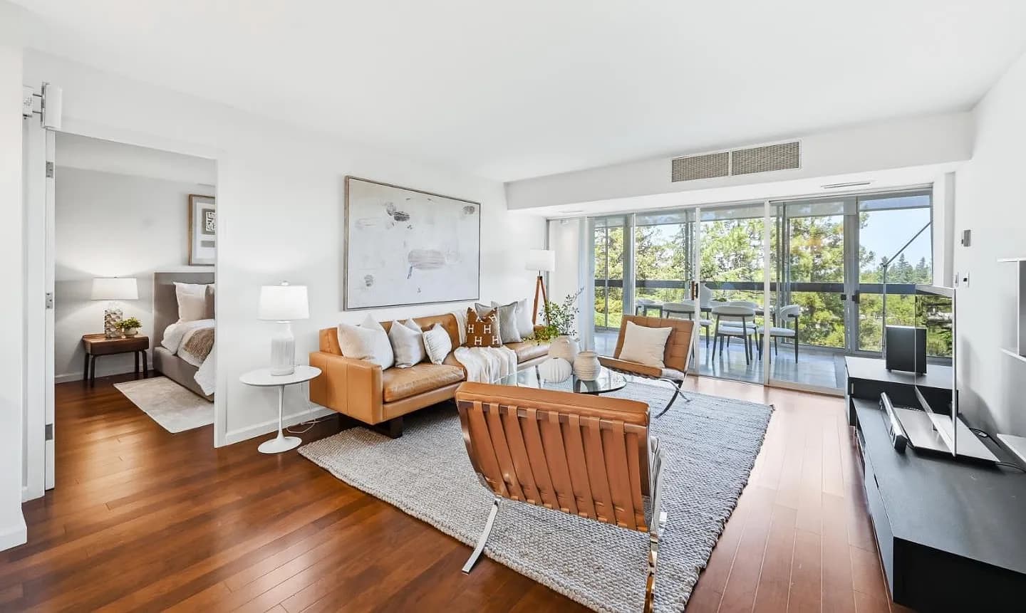 101 Alma St APT 806, listing photograph 1