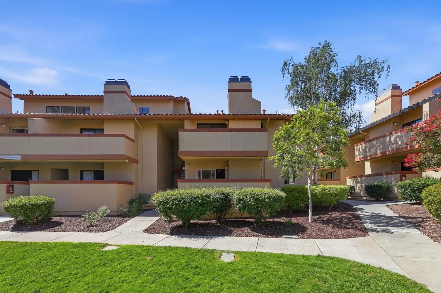 20714 Celeste Cir, listing photograph 1