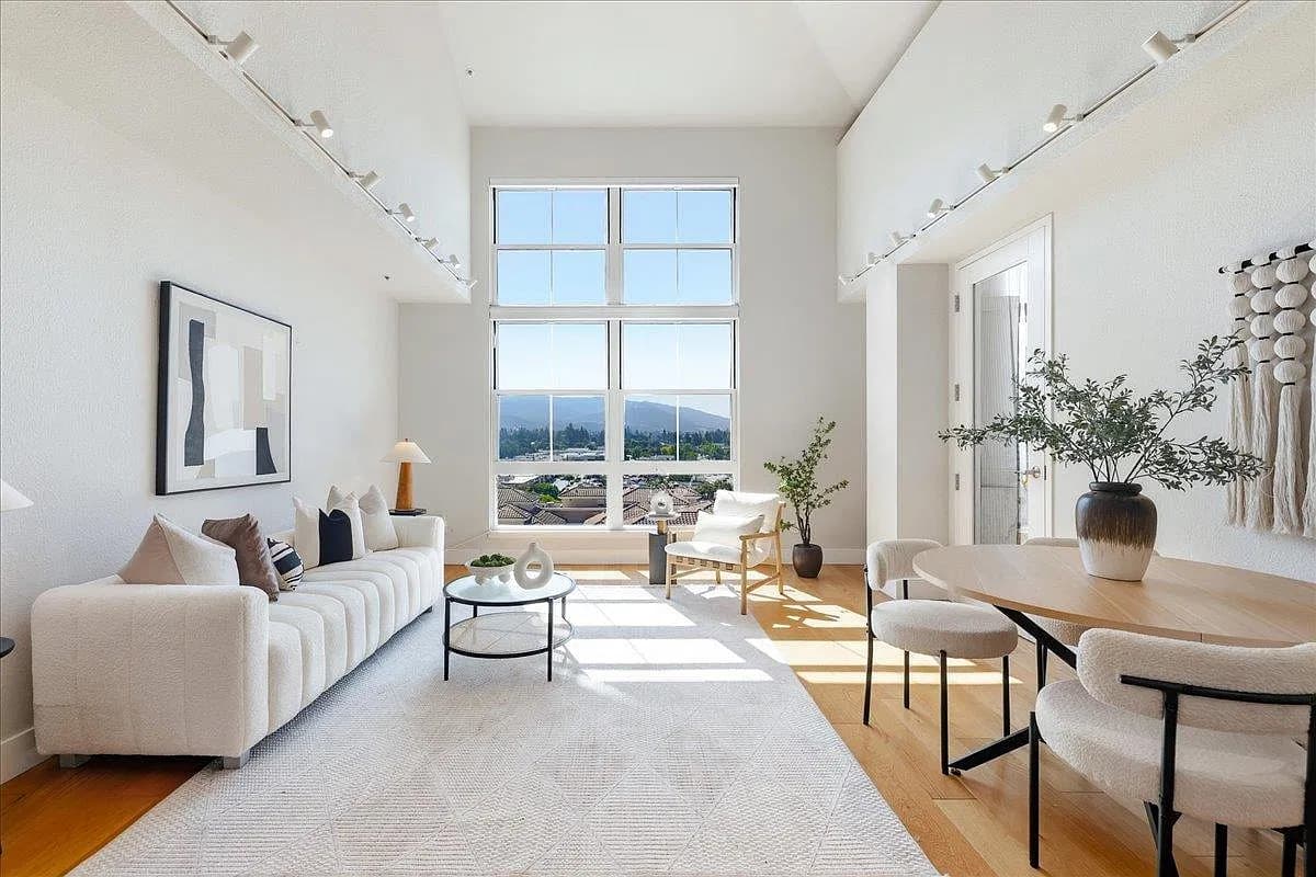 20488 Stevens Creek Blvd APT 1816, listing photograph 1