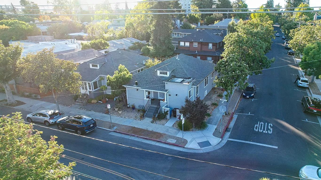 183 Everett Ave, listing photograph 1