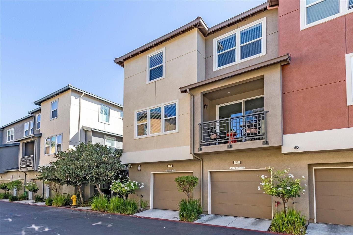 584 San Posadas Trl #100, listing photograph 1