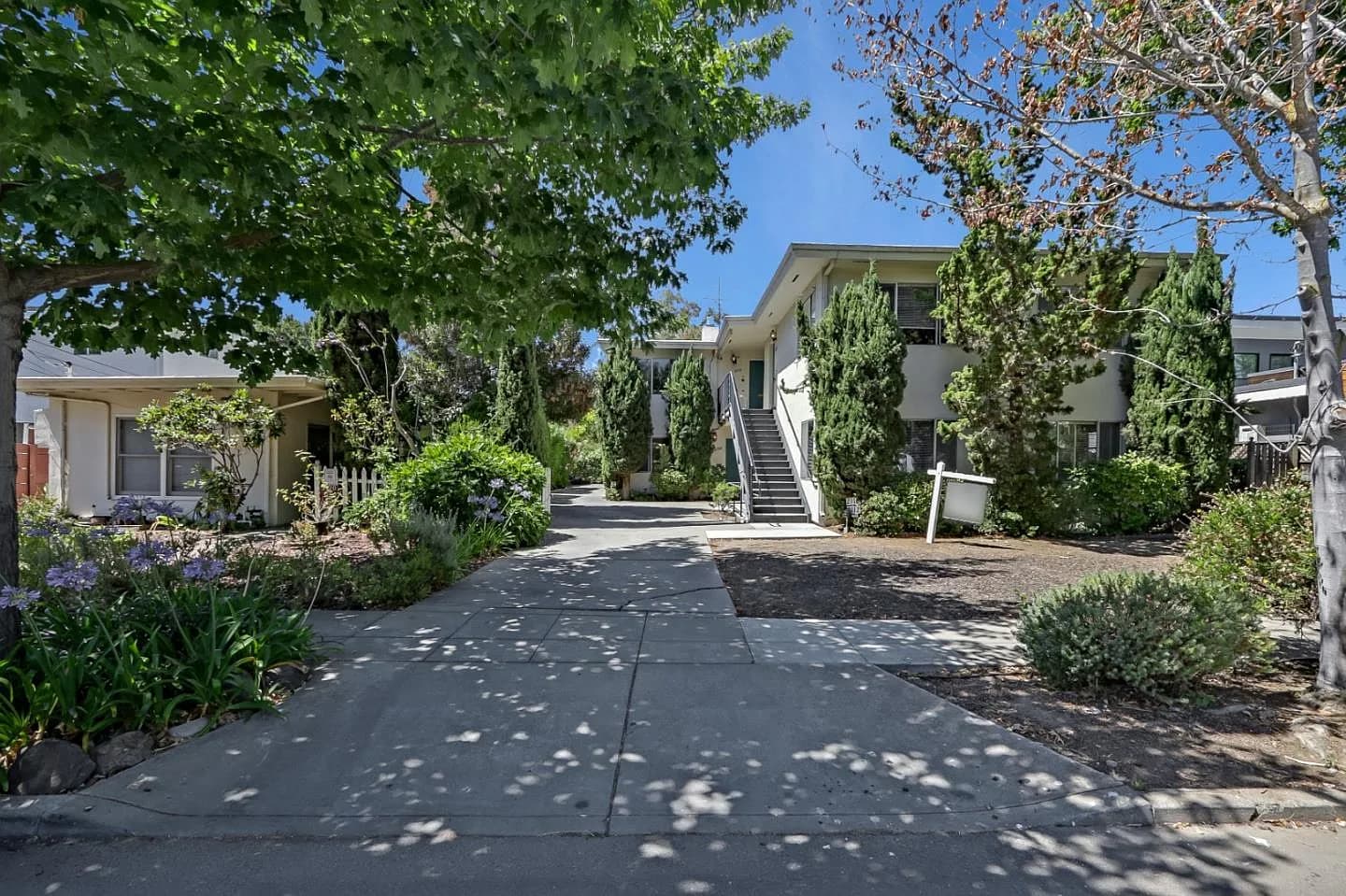 2110 Williams St, listing photograph 1