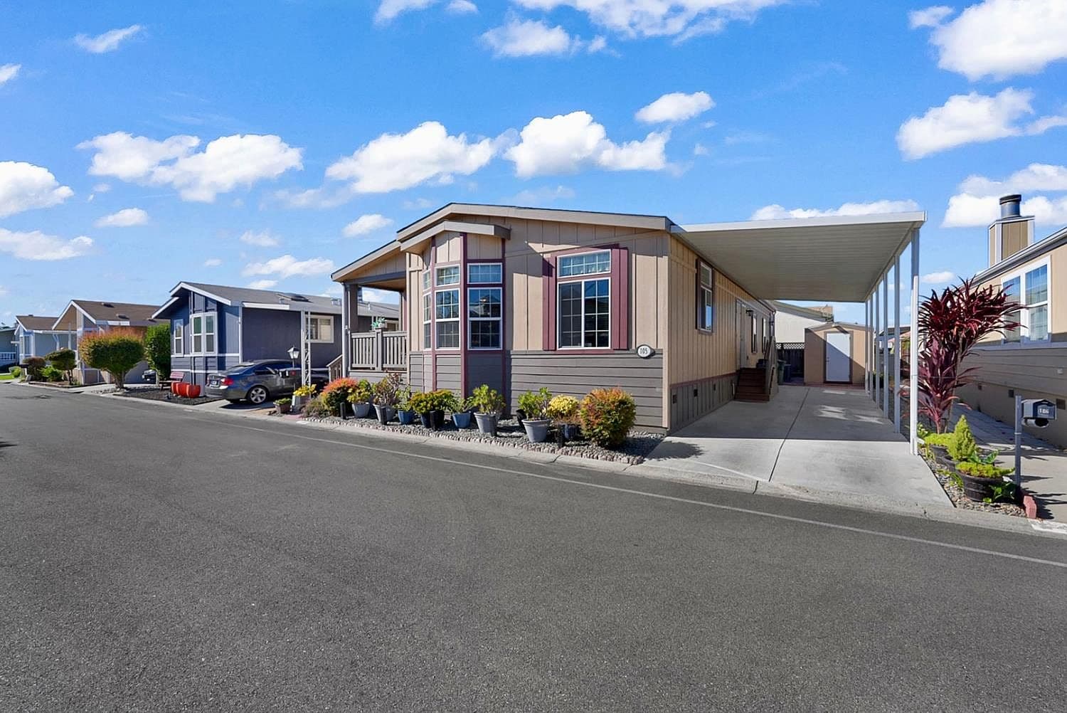 1225 Vienna Dr #105, listing photograph 1