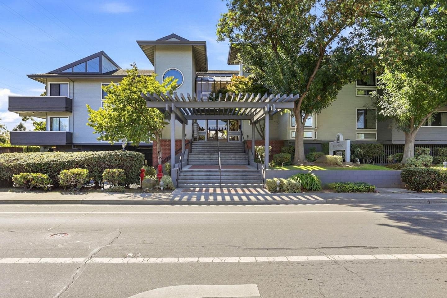 22330 Homestead Rd APT 118, listing photograph 1