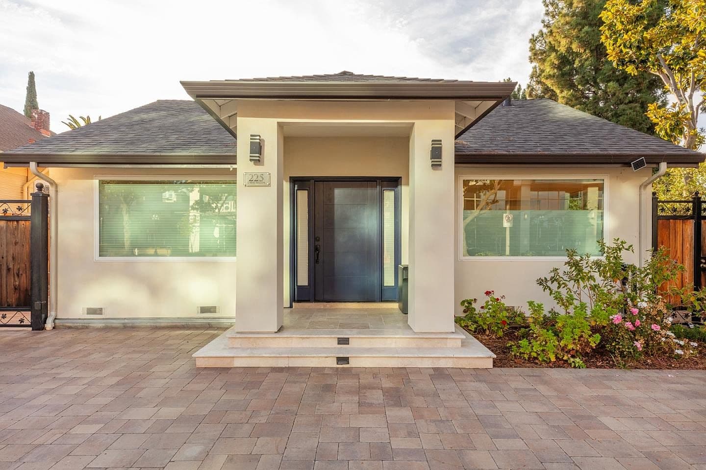 225 S Mathilda Ave, listing photograph 1