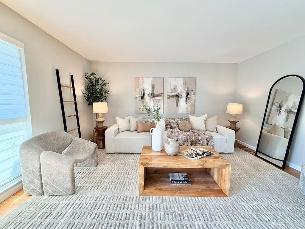 453 N Rengstorff Ave APT 20, listing photograph 1
