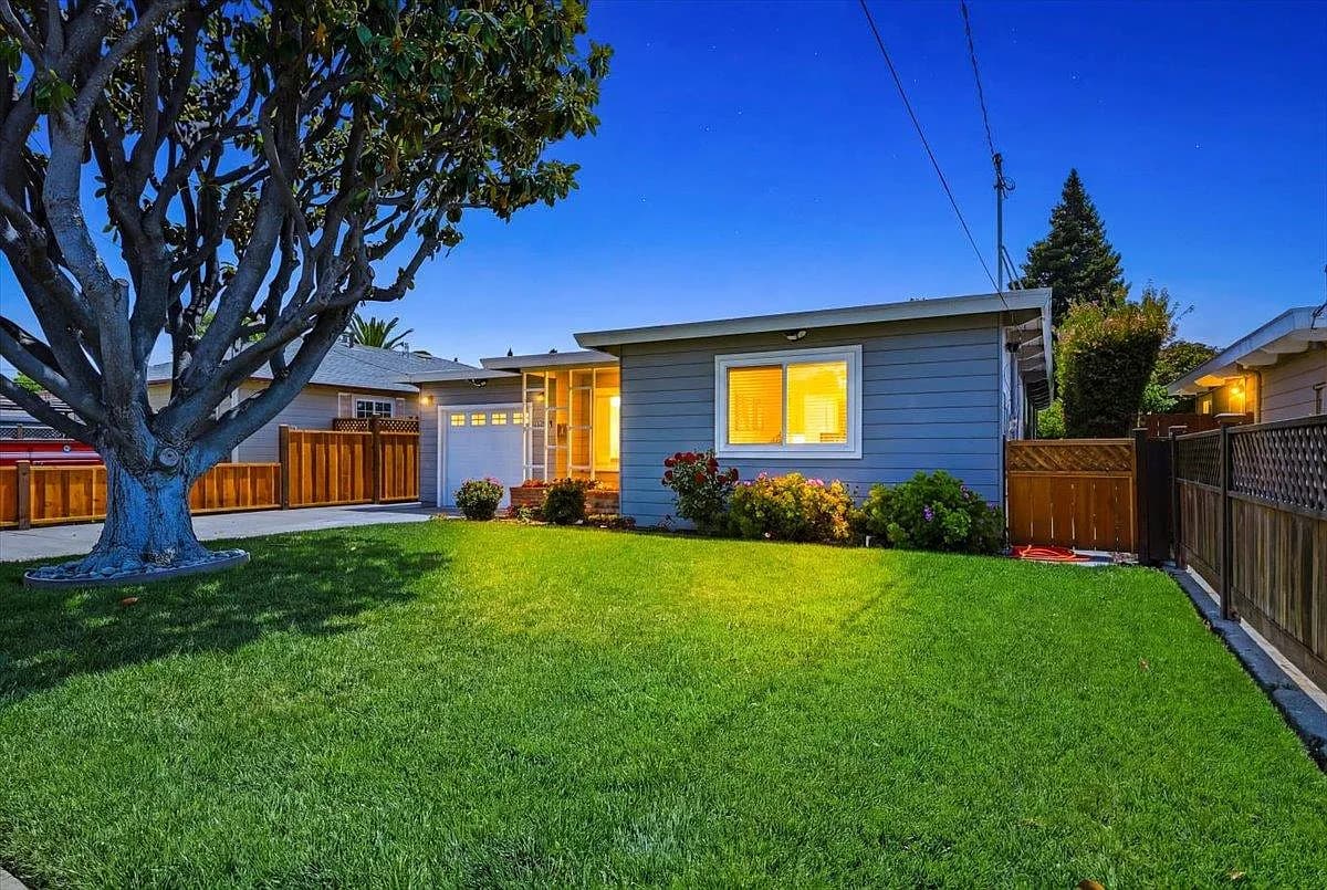 1148 Berkeley Ave, listing photograph 1