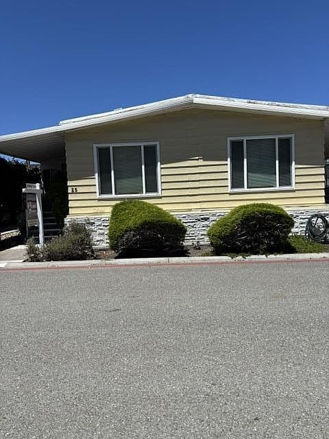 1111 Morse Ave Spc 25, listing photograph 1