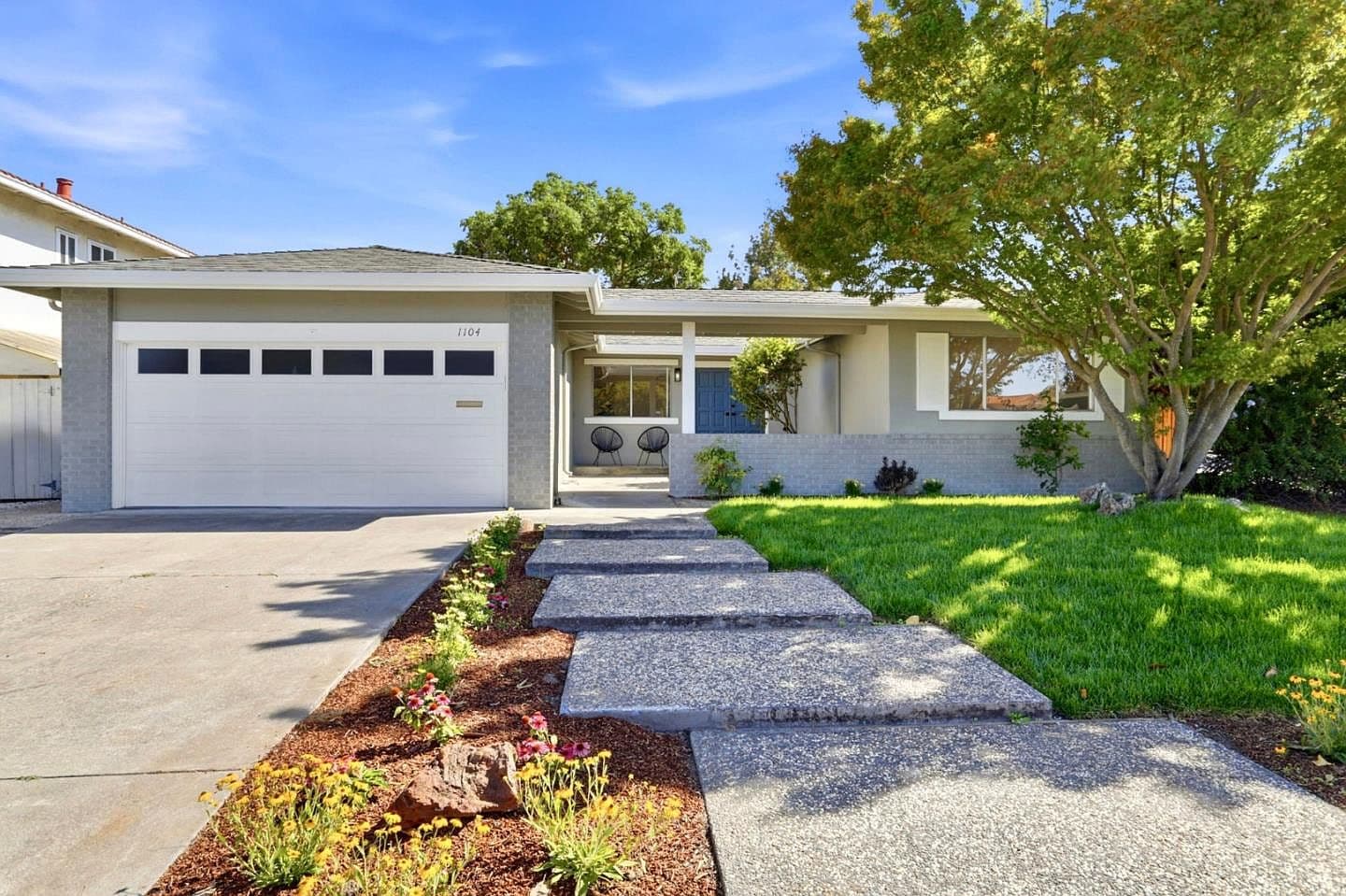 1104 Lillick Dr, listing photograph 1