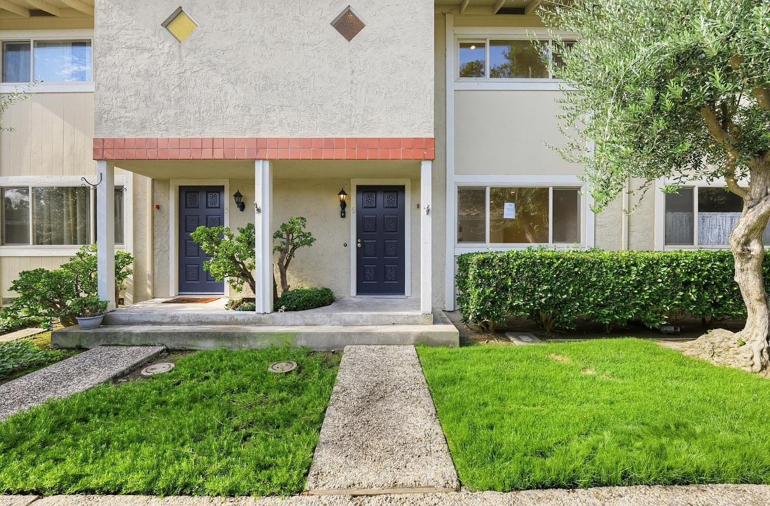 436 Sierra Vista Ave APT 6, listing photograph 1