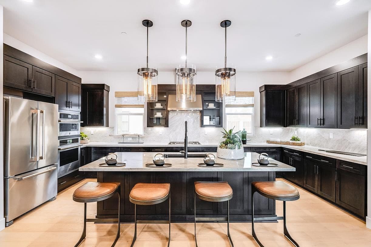 1112 Althea Ter, listing photograph 1