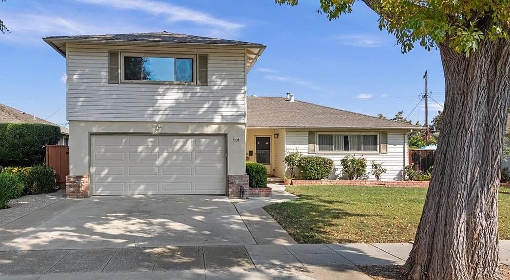 165 Piedra Dr, listing photograph 1