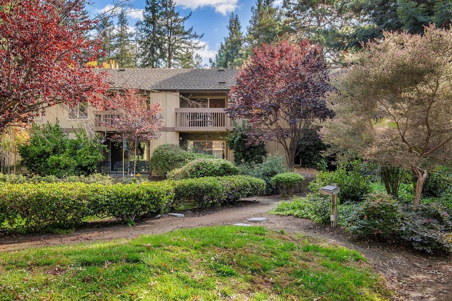 505 Cypress Point Dr Unit 131, listing photograph 1