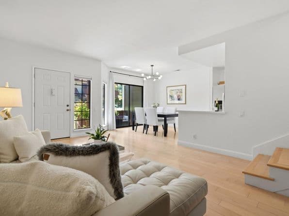 473 Costa Mesa Ter APT C, listing photograph 1