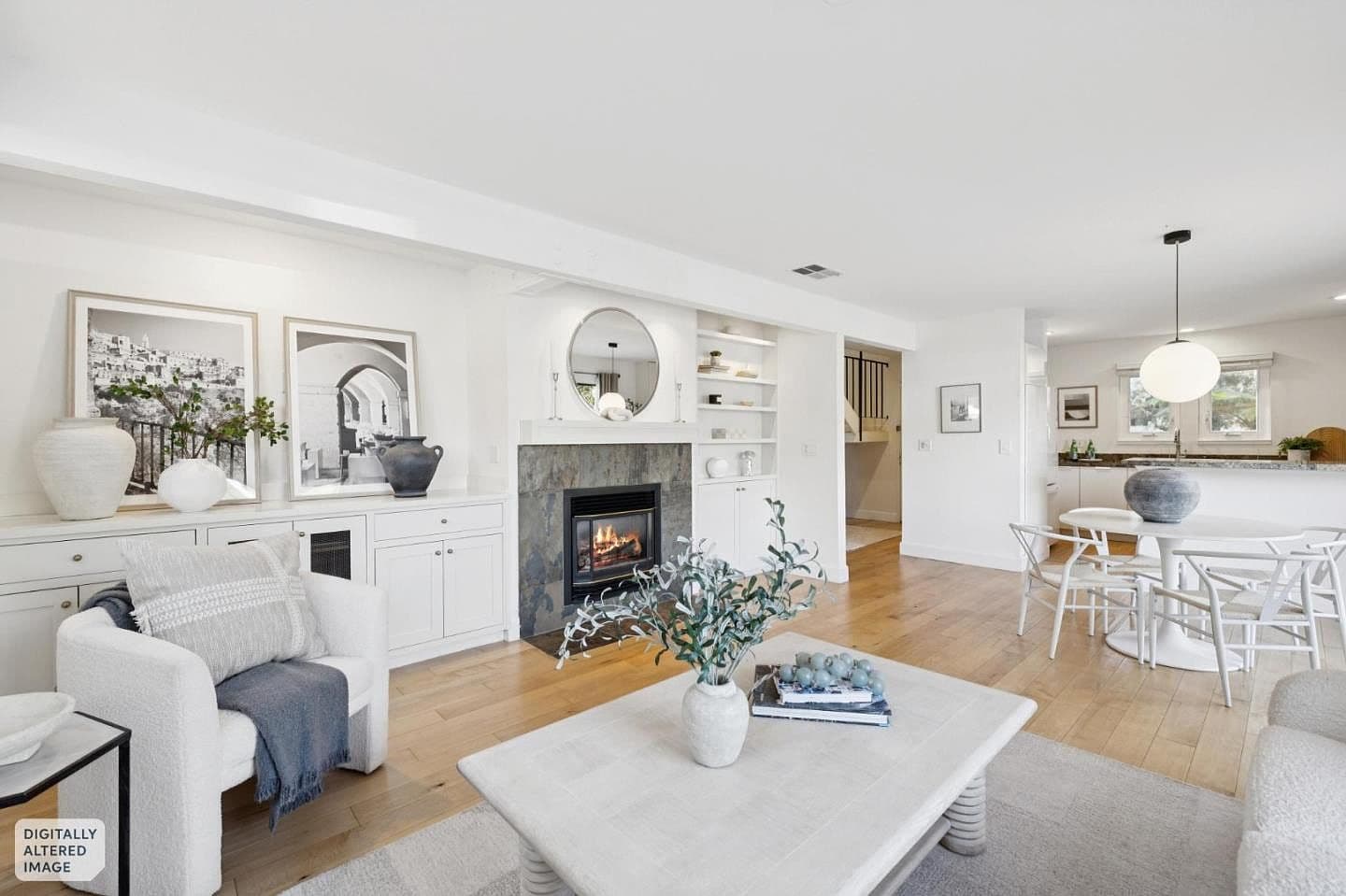 181 Center #11, listing photograph 1